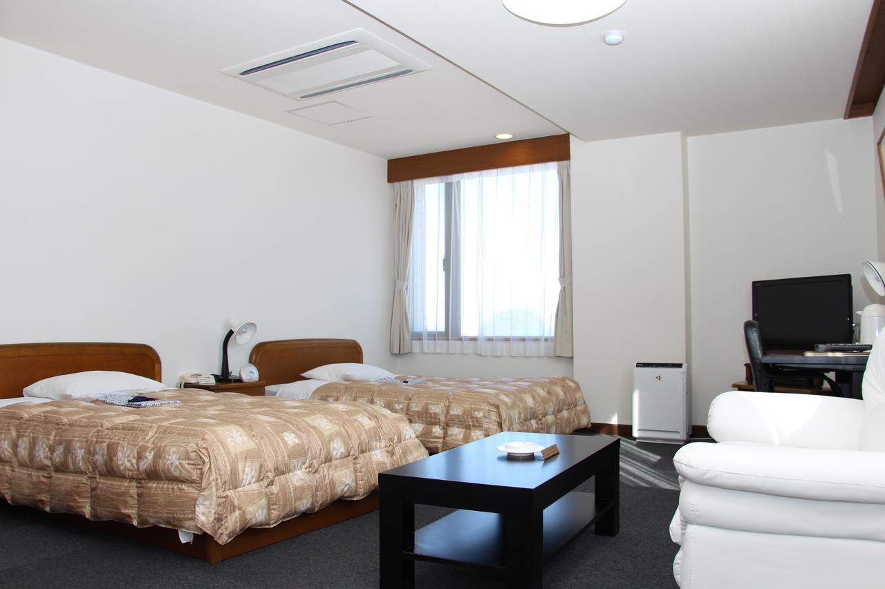 Station Hotel Shingu Eksteriør billede